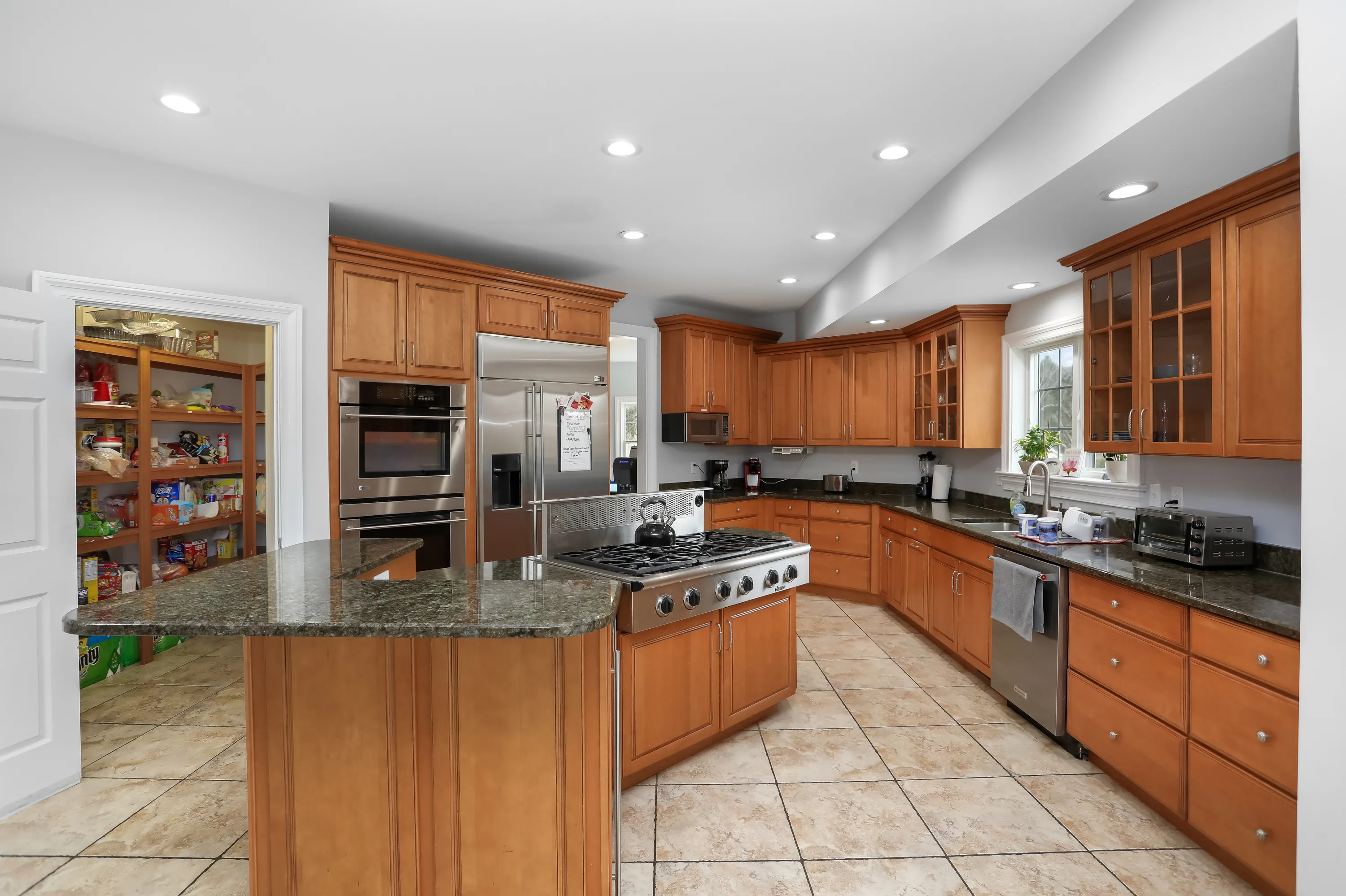 Gourmet Kitchen